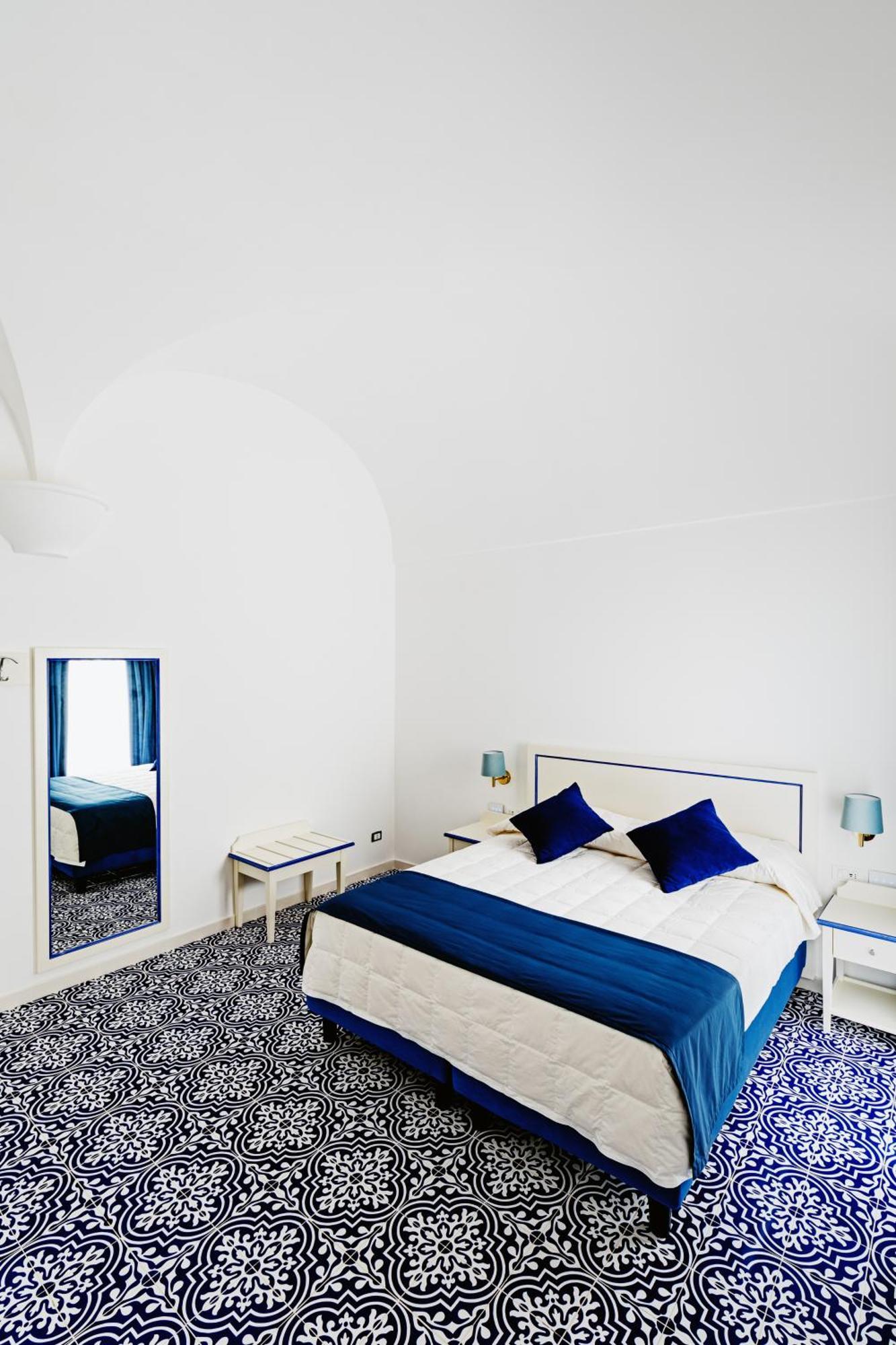 Hotel Da Raffaele Иския Екстериор снимка