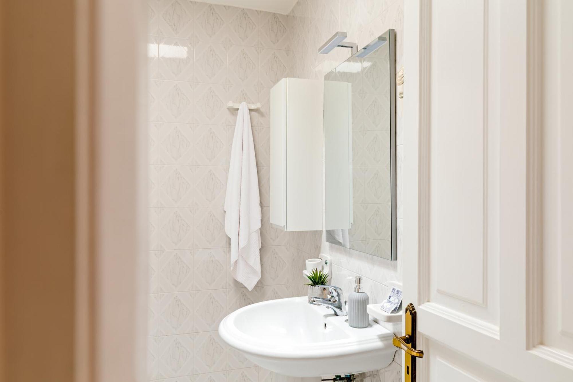 Hotel Da Raffaele Иския Екстериор снимка